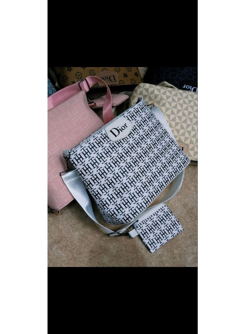 شنط يد نسائيه خامه عاليه من ديور